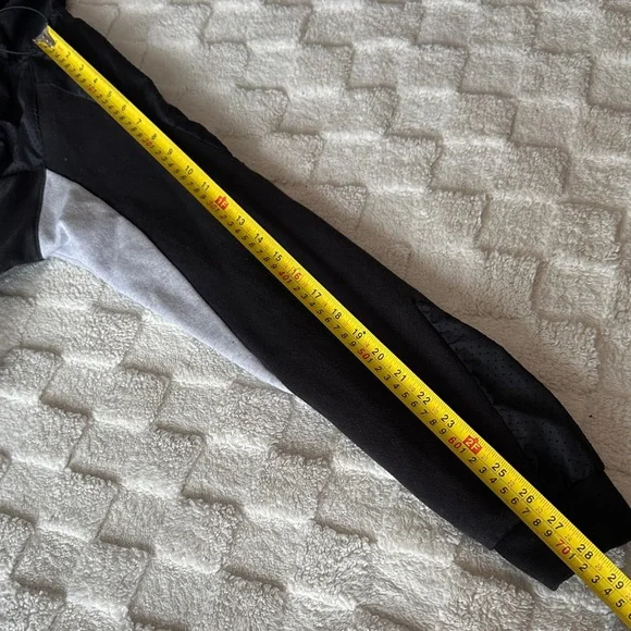 Jacket - Picture 15 of 16